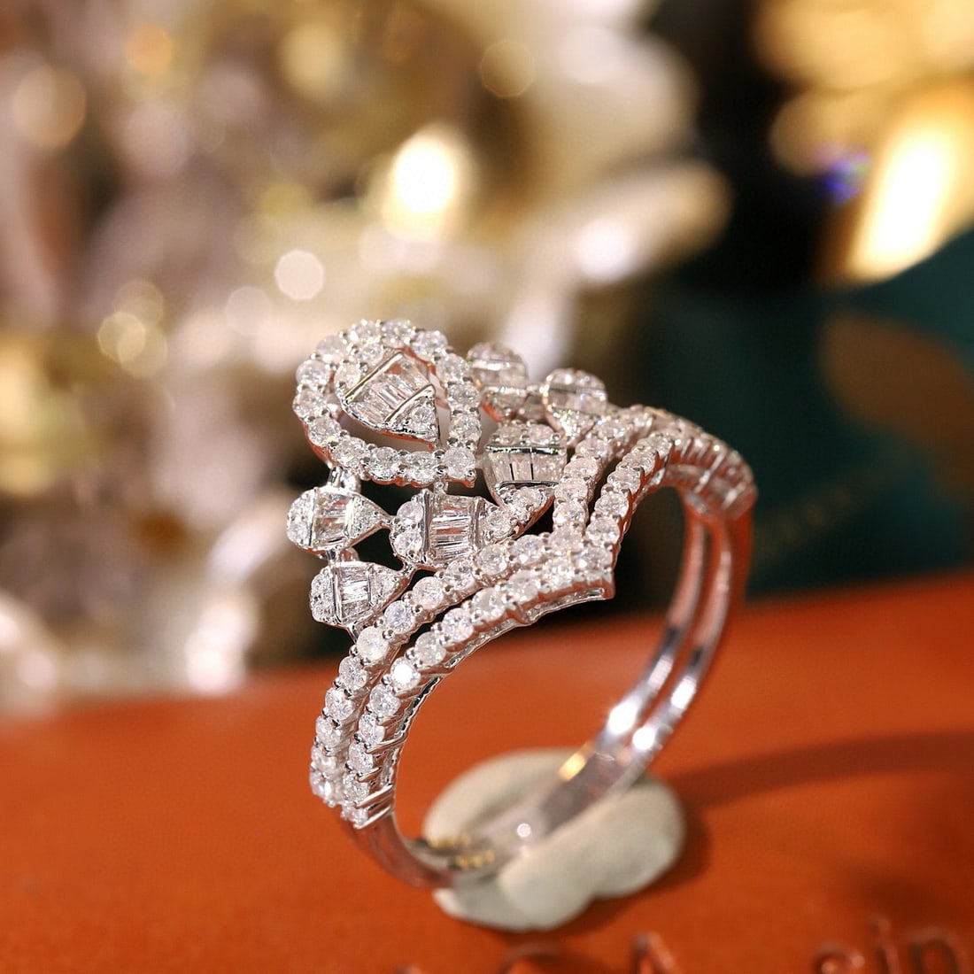 14k Gold 0.7 Ct Natural H Diamond Ring - 2