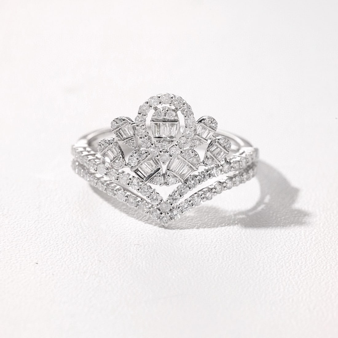 14k Gold 0.7 Ct Natural H Diamond Ring - 7