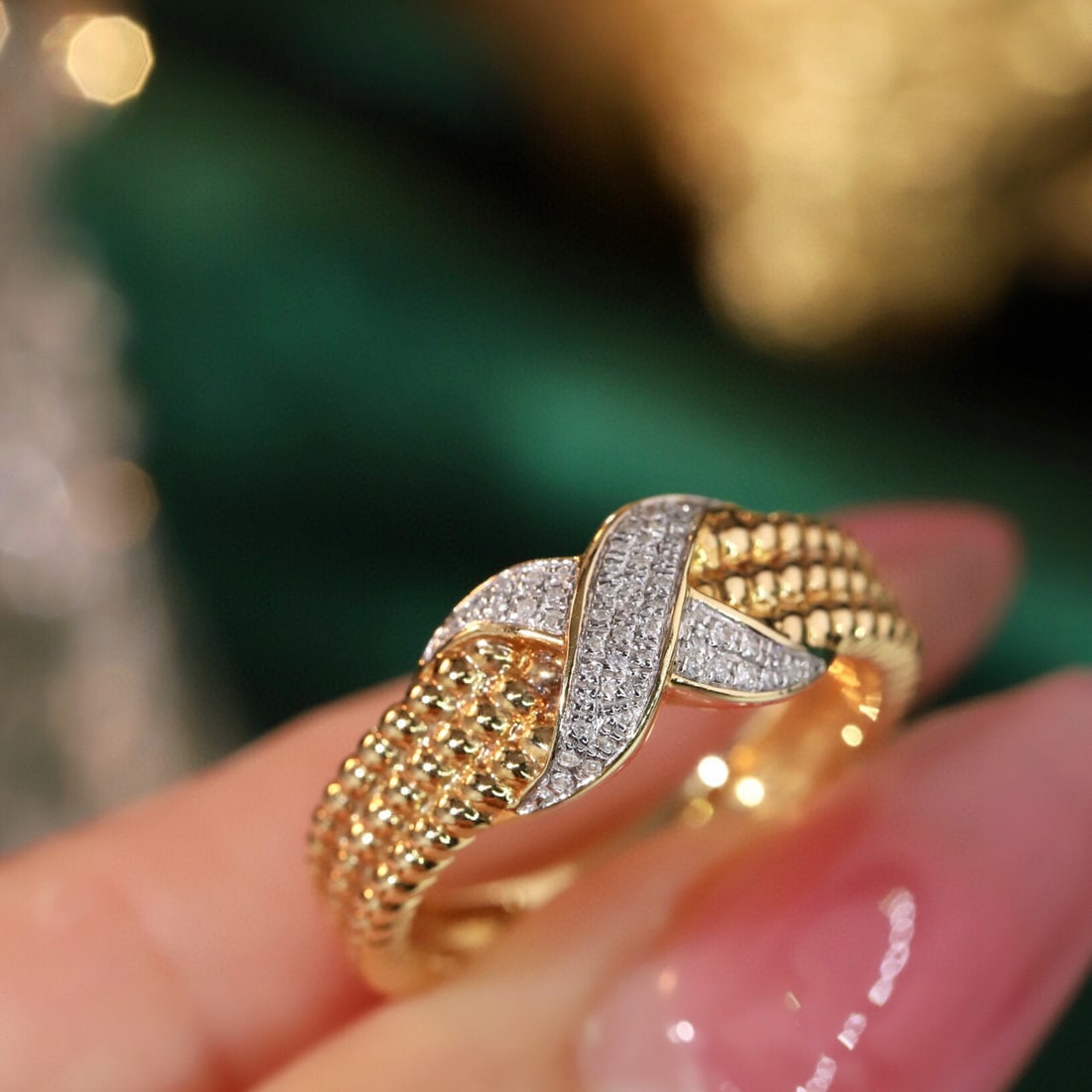 14k Gold 0.1 Ct Natural H Diamond Ring - 6