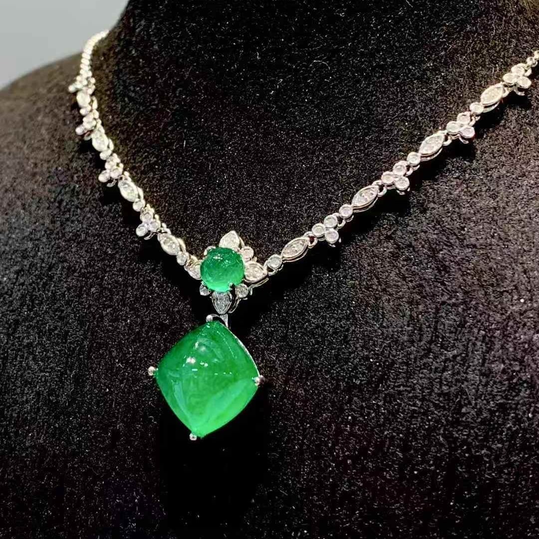 14k Gold 6.9 Ct Vivid Green Natural Emerald & Diamond Necklace - 6