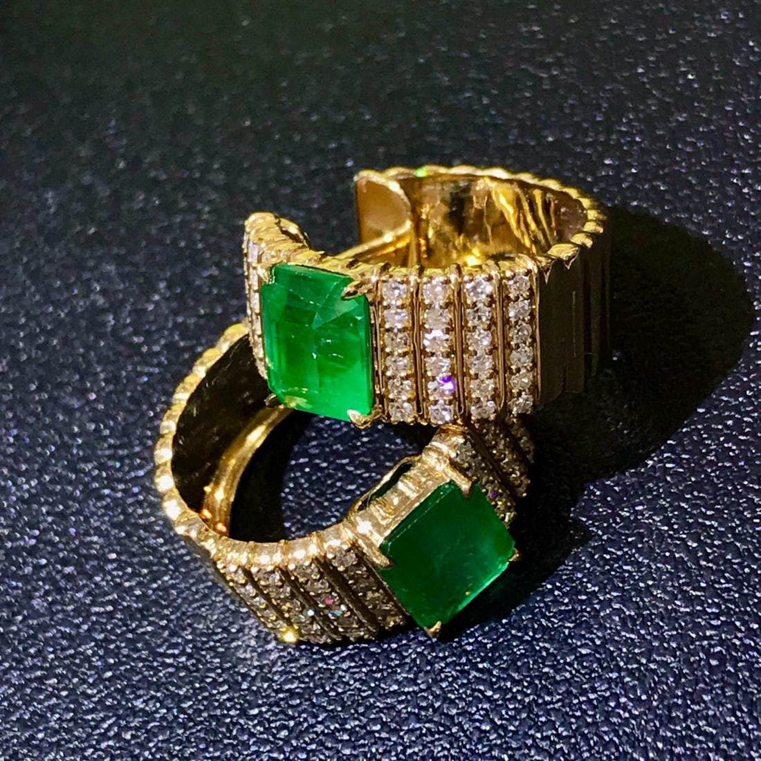 14k Gold 2.93 Ctw Vivid Green Natural Emerald & Diamond Earrings - 5