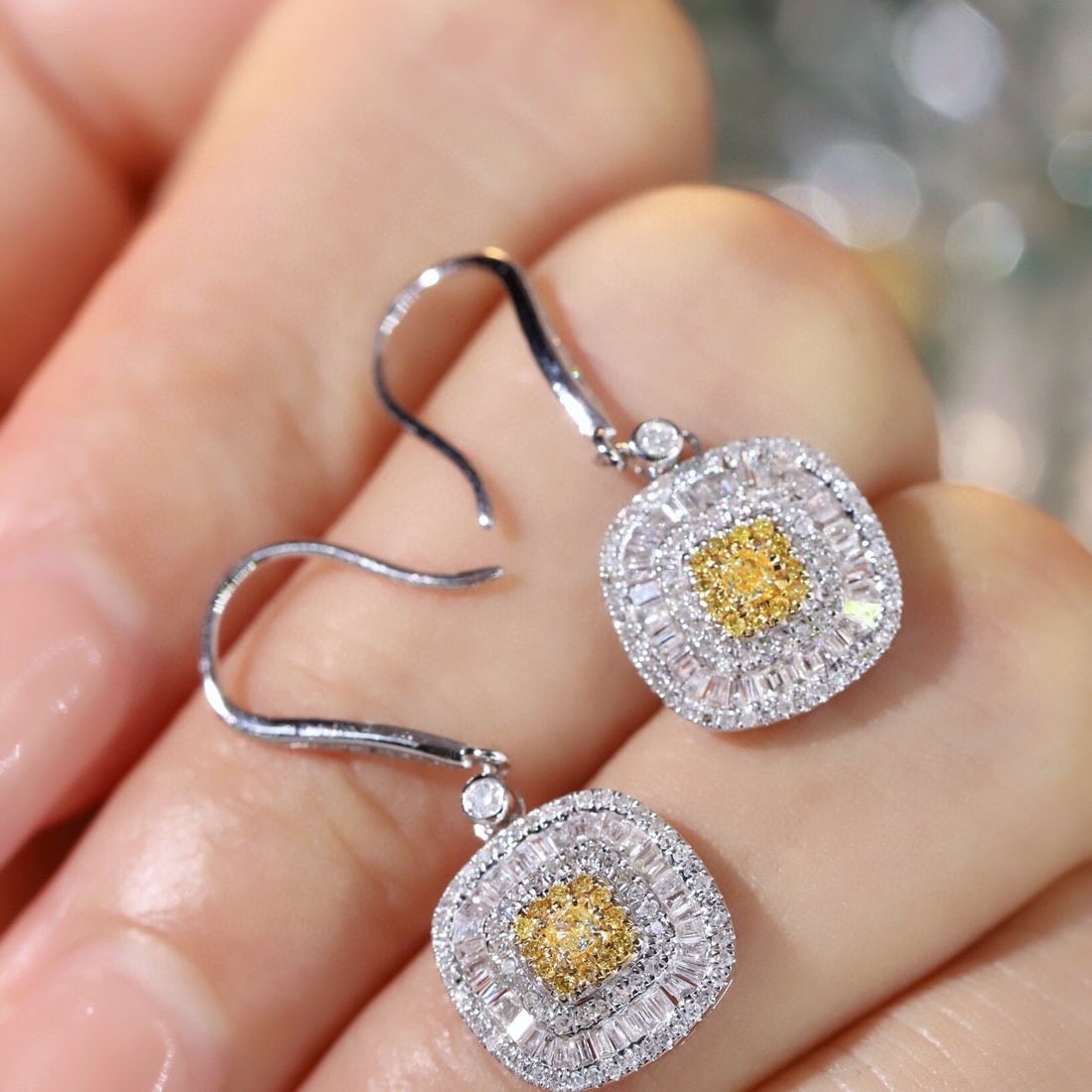 14k Gold 1 Ct Natural Color Diamond Earrings - 4