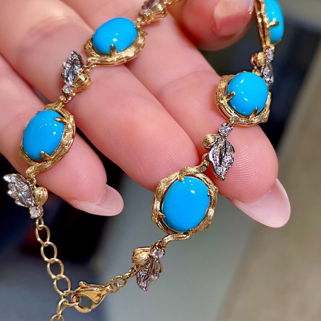 14k Gold 10.64 Ctw Natural Blue Turquoise & Diamond Bracelet - 2