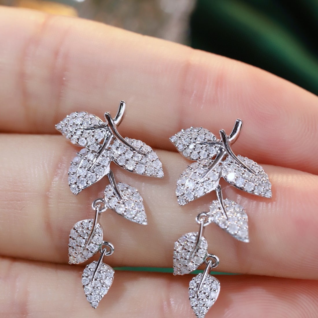 14k Gold 1.1 Ct Natural H Diamond Earrings - 2