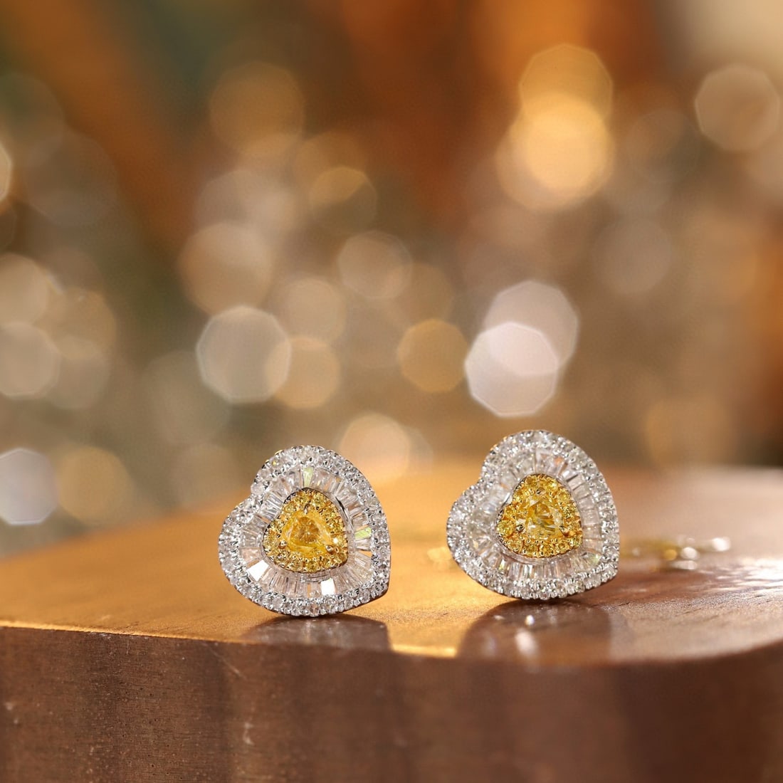 14k Gold 0.50 Ct Natural Color Diamond Earrings - 3