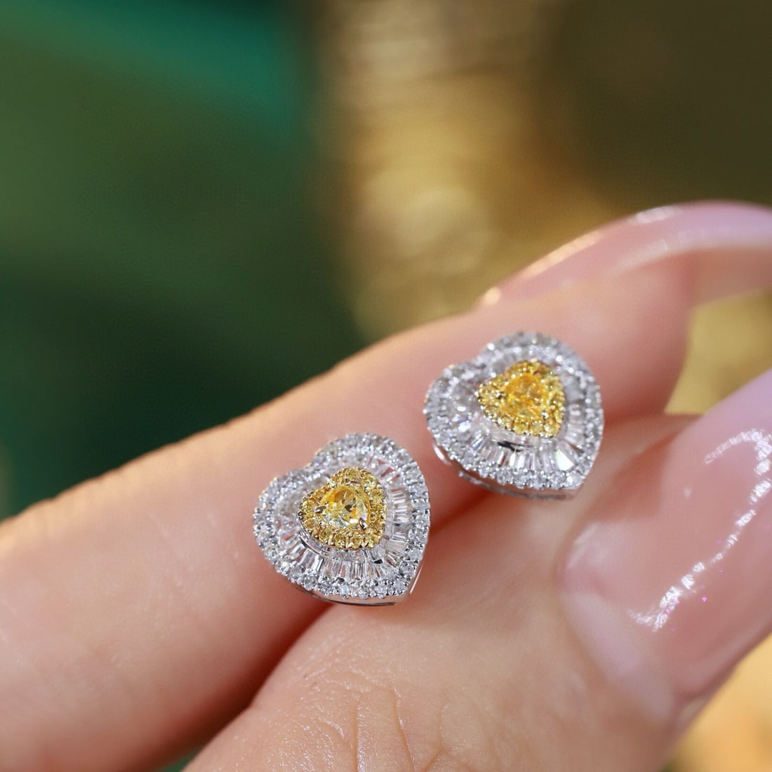 14k Gold 0.50 Ct Natural Color Diamond Earrings - 6