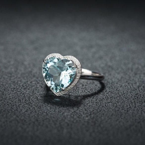 14k Gold 4.42 Ct Natural Aquamarine & Diamond Ring - 3