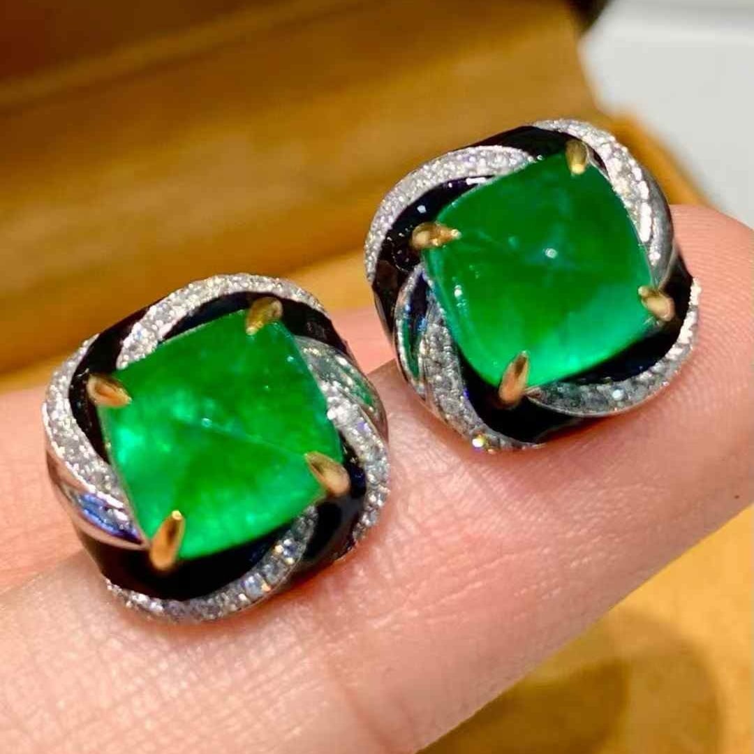 14k Gold 5.3 Ct Natural Emerald & Diamond Earrings - 4