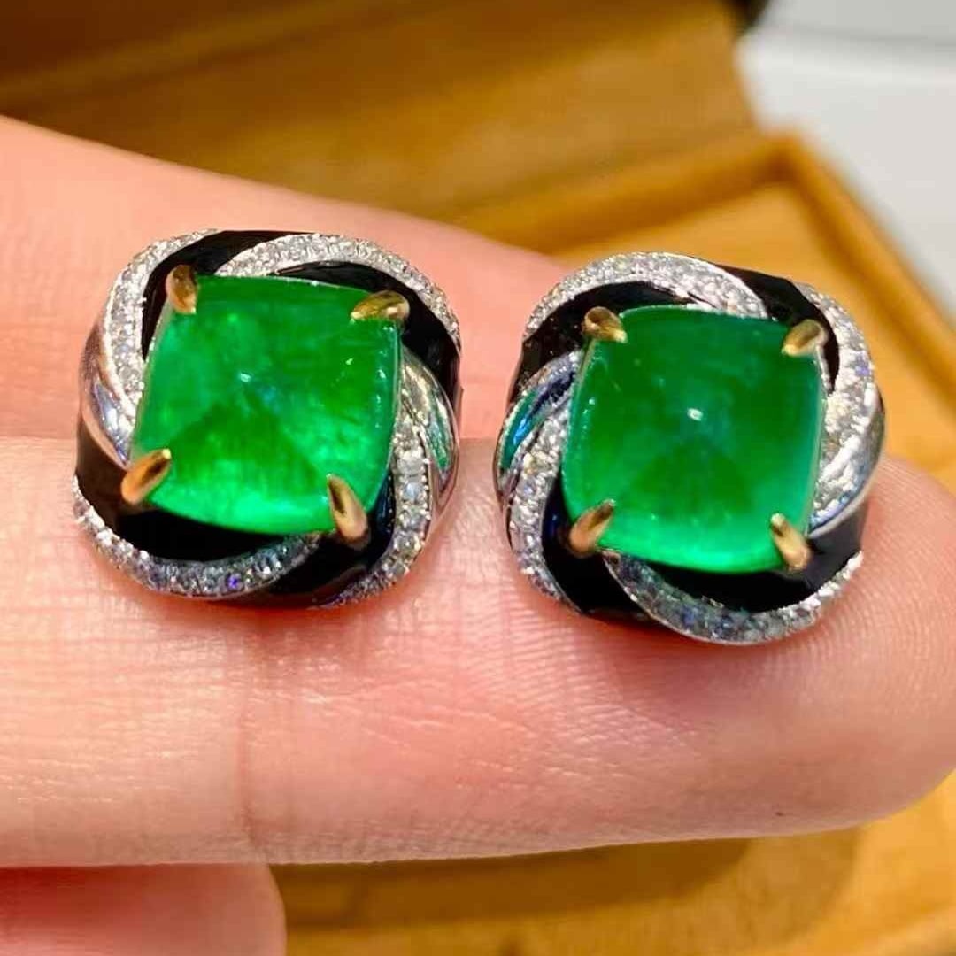 14k Gold 5.3 Ct Natural Emerald & Diamond Earrings - 5