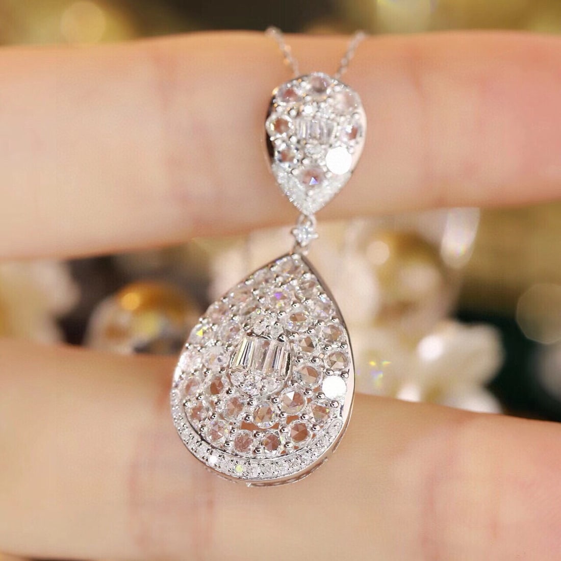 14k Gold 1.4 Ct Natural H Diamond Necklace - 2