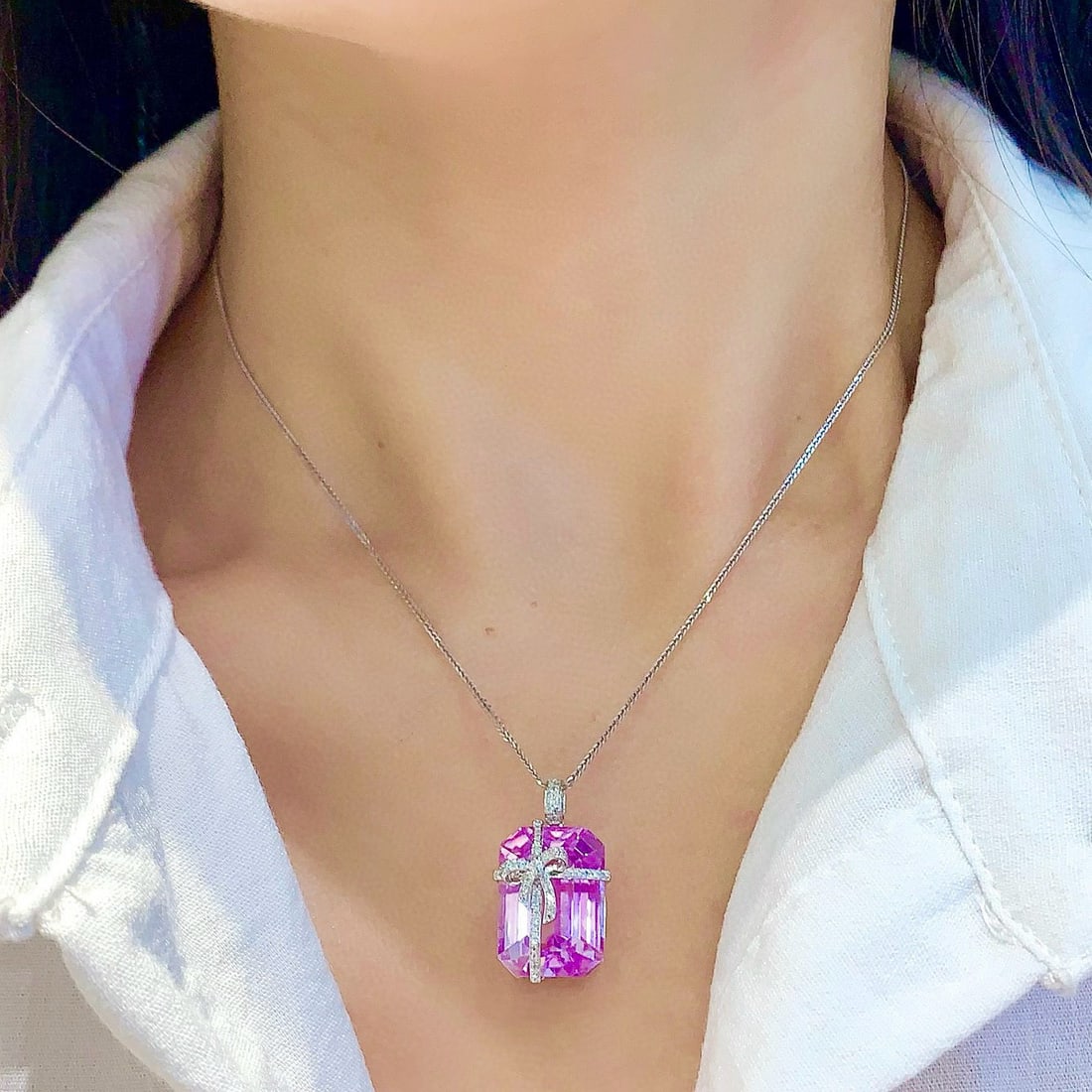 14k Gold 25.75 Ct Natural Kunzite & Diamond Pendant( Without Chain ) - 5