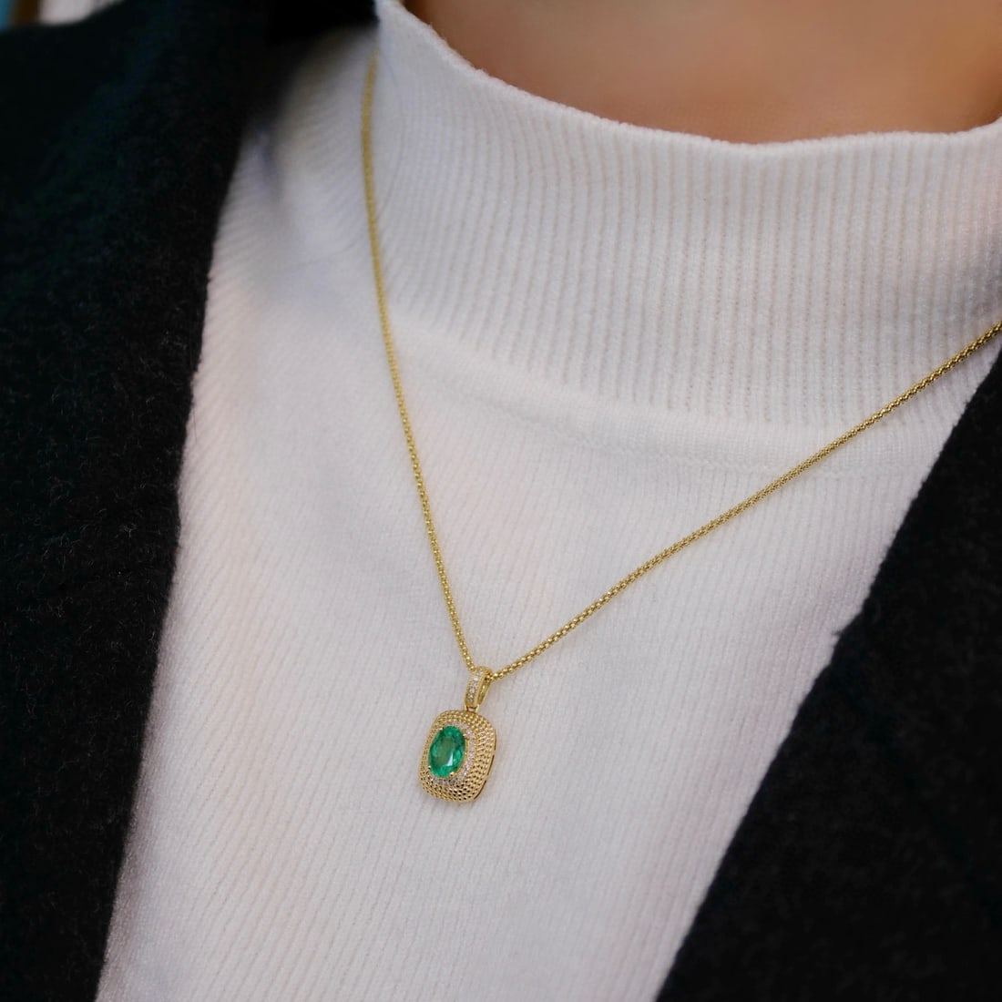 14k Gold 0.80 Ct Natural Emerald & Diamond Pendant( Without Chain ) - 3