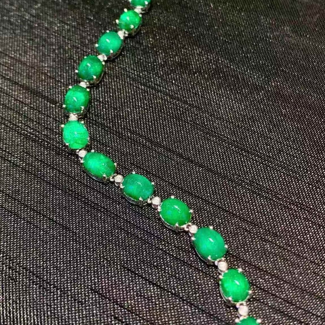 14k Gold 16 Ct Natural Emerald & Diamond Necklace - 6