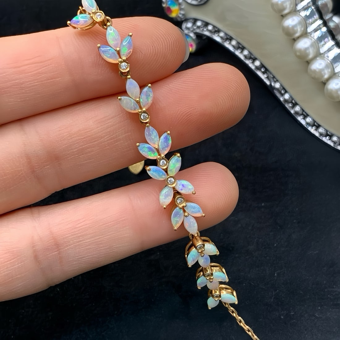 14k Gold 2.30 Ctw Natural Opal & Diamond Bracelet - 4