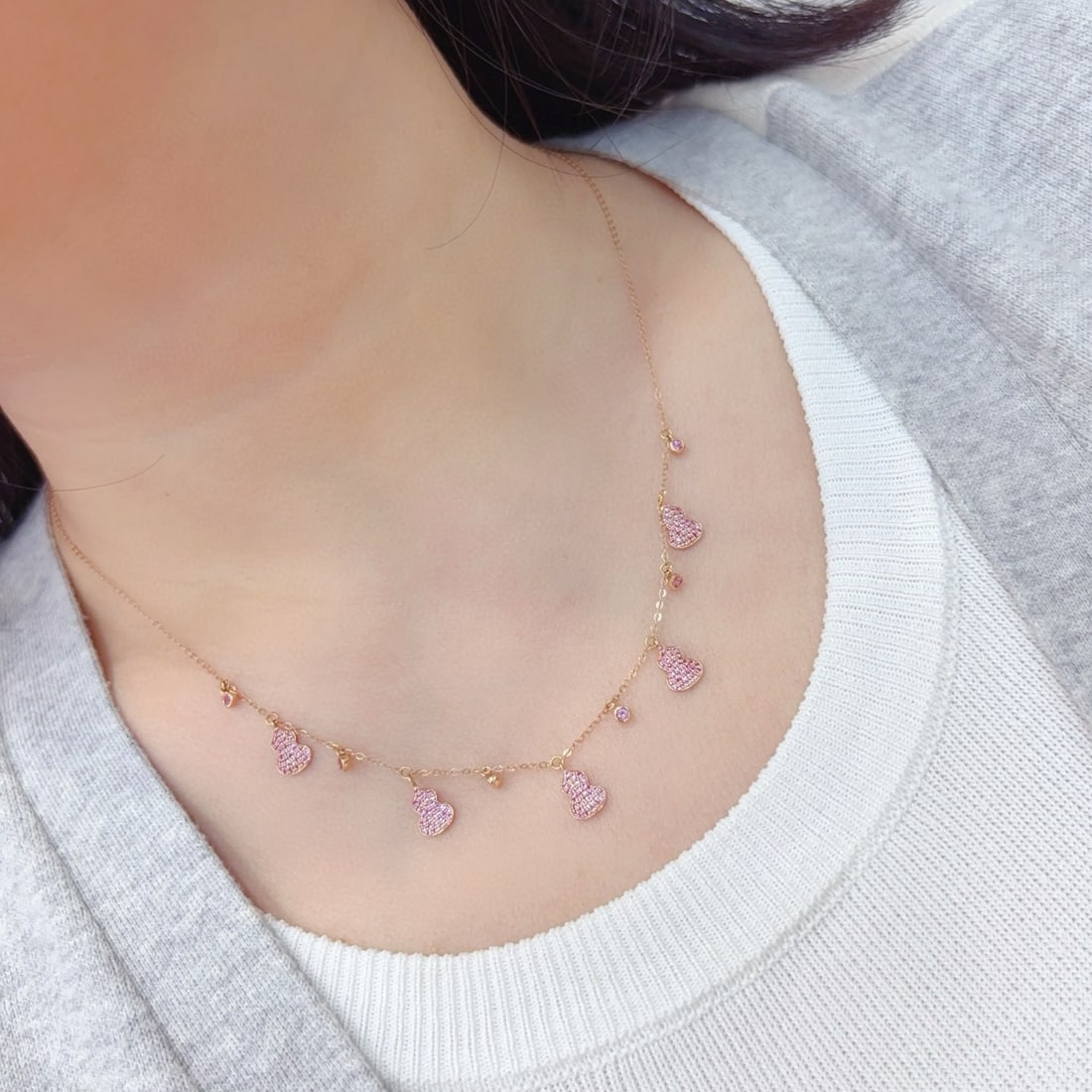 14k Gold 0.58 Ct Natural Sapphire Necklace - 5