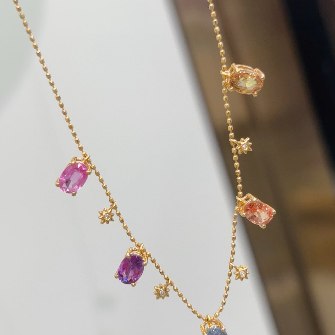 14k Gold 3.65 Ct Natural Sapphire & Diamond Necklace: Ref:231109258 // gold content:14k gold // main gemstone:sapphire // shape:oval // carat weight:3. 65ct // color:color // treatment:natural // // adjacent gemstone 2 : diamond // shape:round //