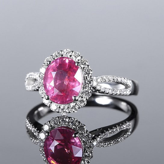 14k Gold 2.50 Ctw Natural Spinel & Diamond Ring - 2