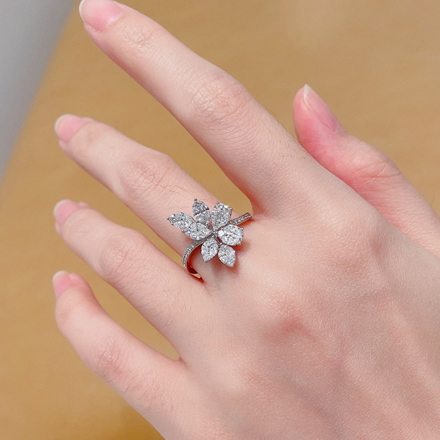 14k Gold 0.92 Ct Natural H Diamond Ring - 4