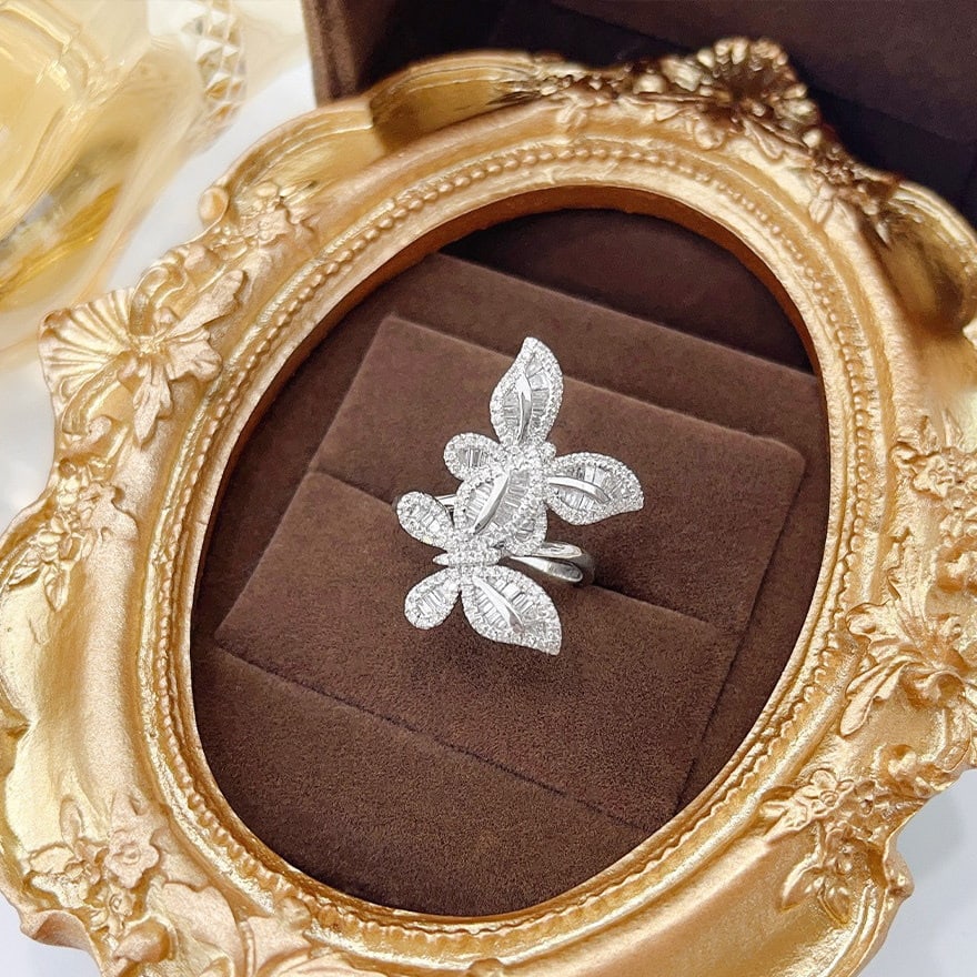 14k Gold 0.63 Ct Natural H Diamond & Butterfly Ring: Ref:231110013 // gold content:14k gold // ring size:7. 25us // // main gemstone:diamond // shape:multiple // carat weight:0. 63ct // clarity grade:vs-si // color:h // treatment:natural //