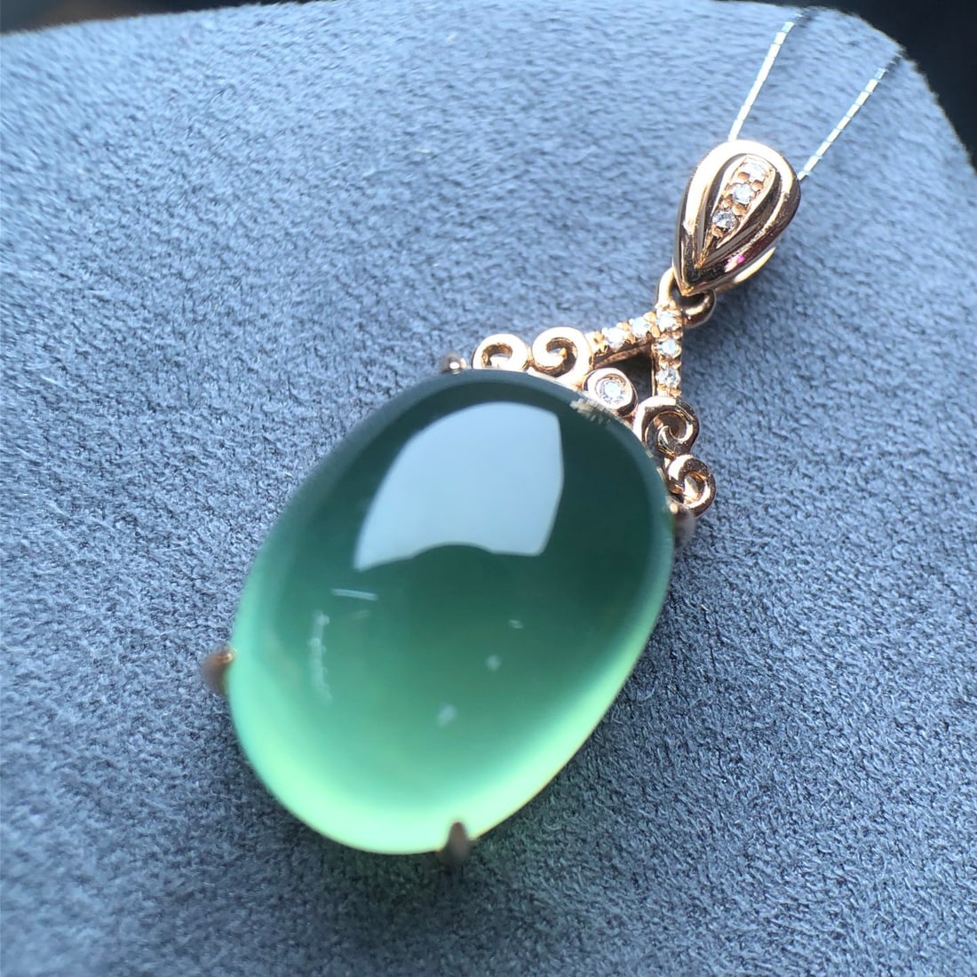 14k Gold 17.54 Ct Natural Prehnite & Diamond Pendant( Without Chain ) - 4