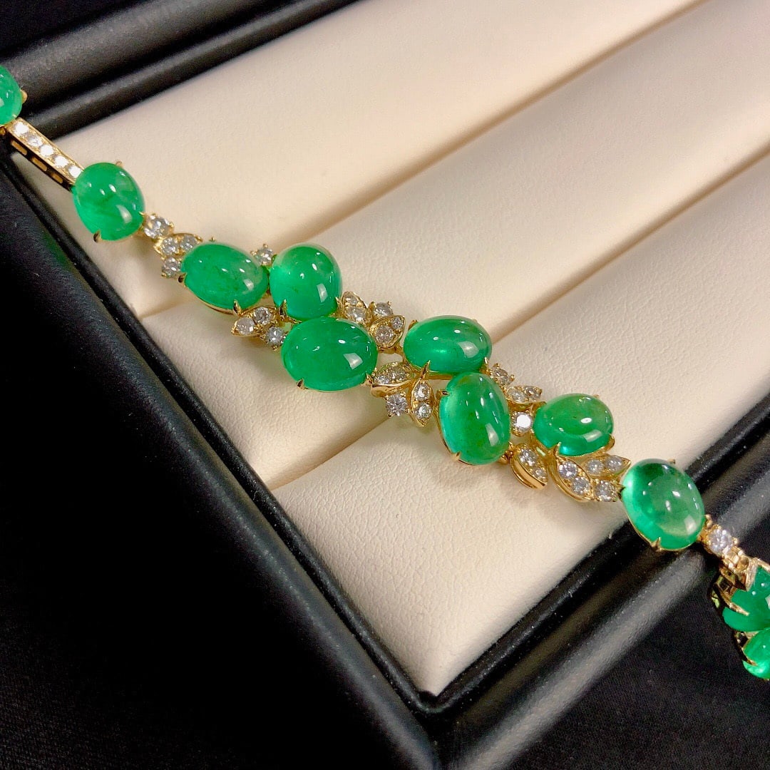 14k Gold 18.91 Ctw Natural Emerald & Diamond Bracelet - 2