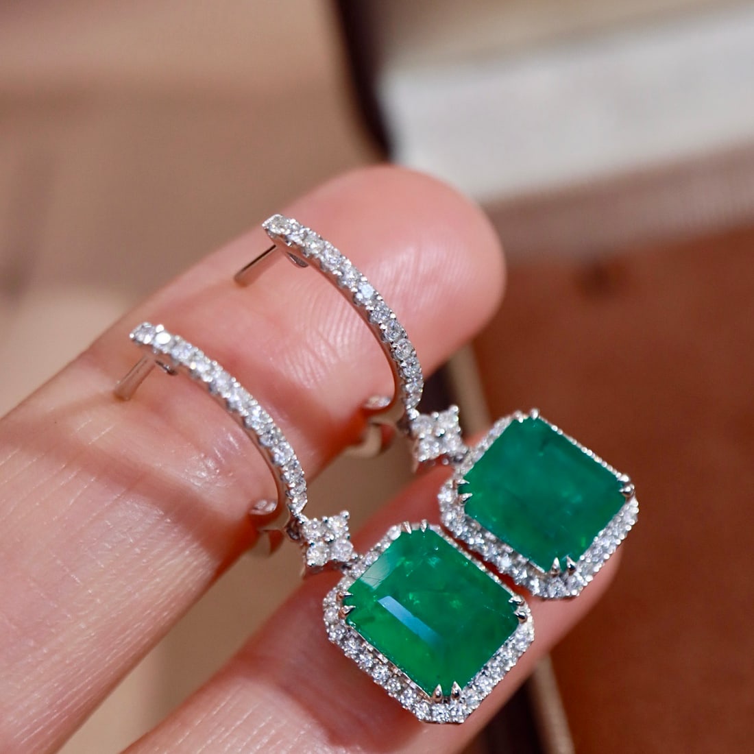 14k Gold 4.46 Ctw Natural Emerald & Diamond Earrings - 8