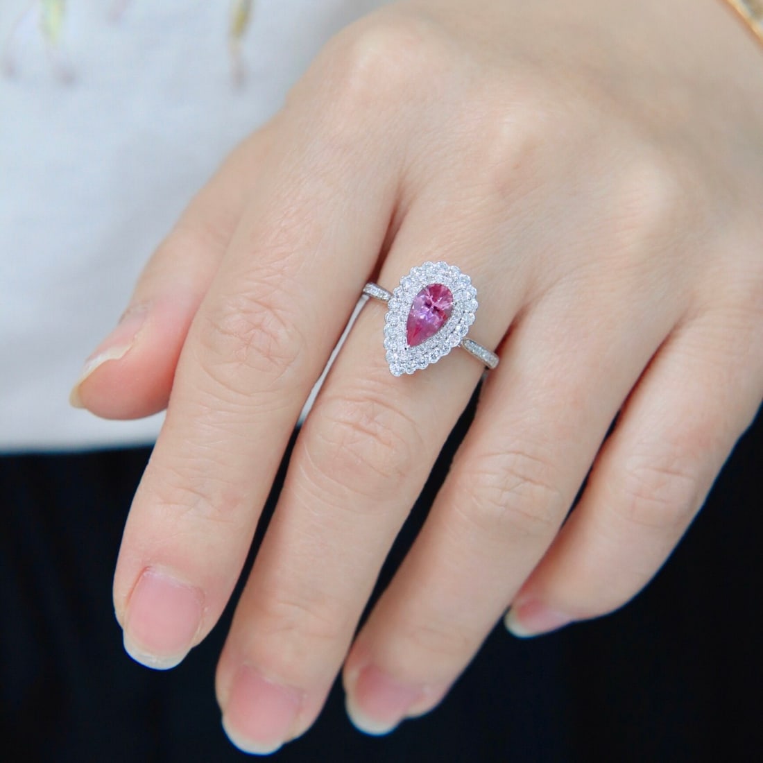 14k Gold 1.49 Ctw Natural Padparadscha Sapphire & Diamond Ring - 4