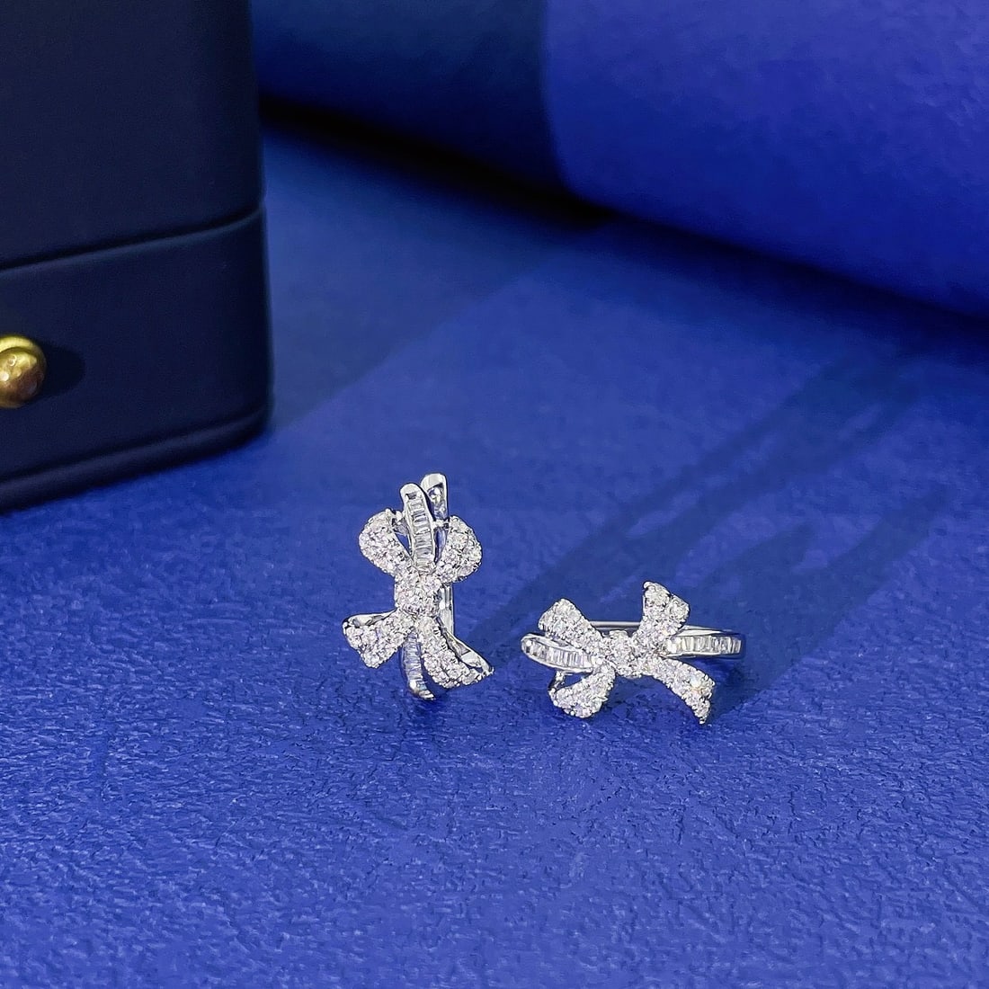 14k Gold 0.56 Ctw Natural H Diamond Earrings - 3