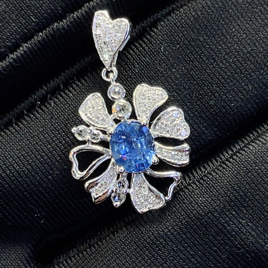 14k Gold 1.06 Ct Natural Sapphire & Diamond & Sapphire Pendant( Without Chain ) - 2