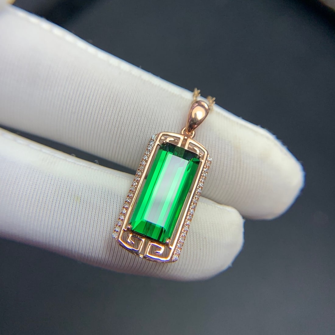 14k Gold 4.3 Ct Natural Tourmaline & Diamond Pendant( Without Chain ) - 2