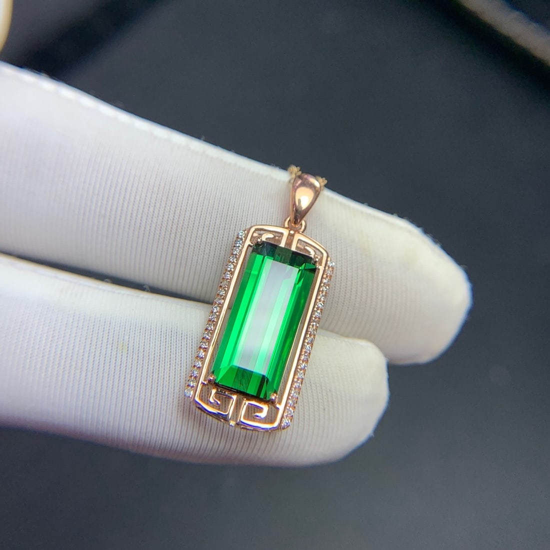 14k Gold 4.3 Ct Natural Tourmaline & Diamond Pendant( Without Chain ) - 4