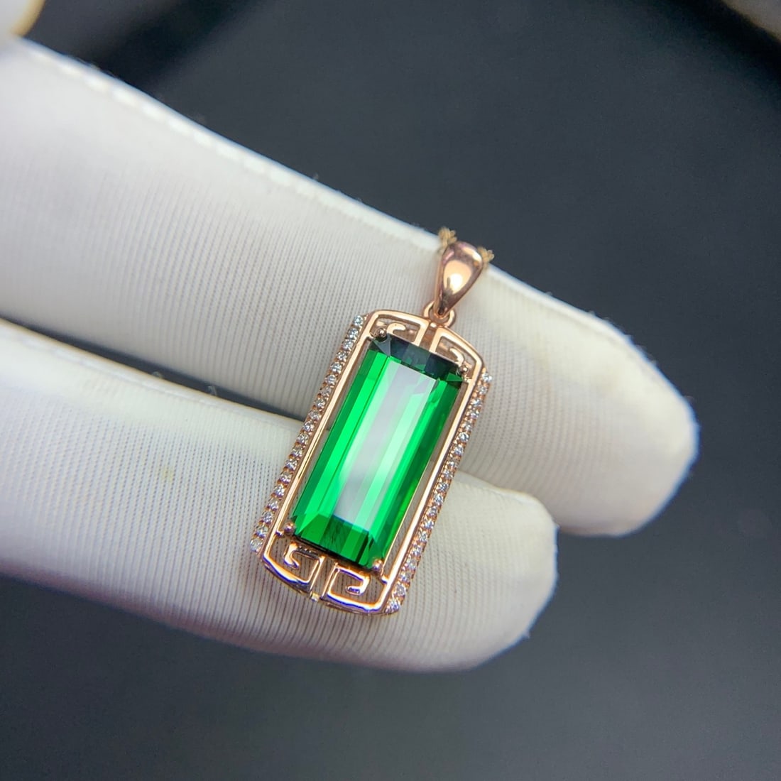 14k Gold 4.3 Ct Natural Tourmaline & Diamond Pendant( Without Chain ) - 9