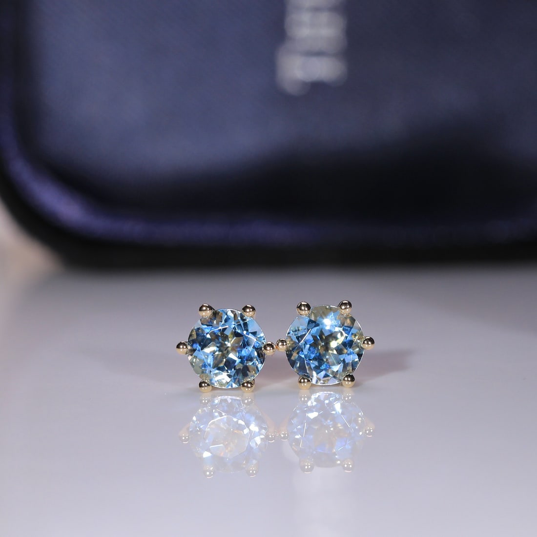 14k Gold 1.17 Ct Natural Aquamarine Earrings - 8