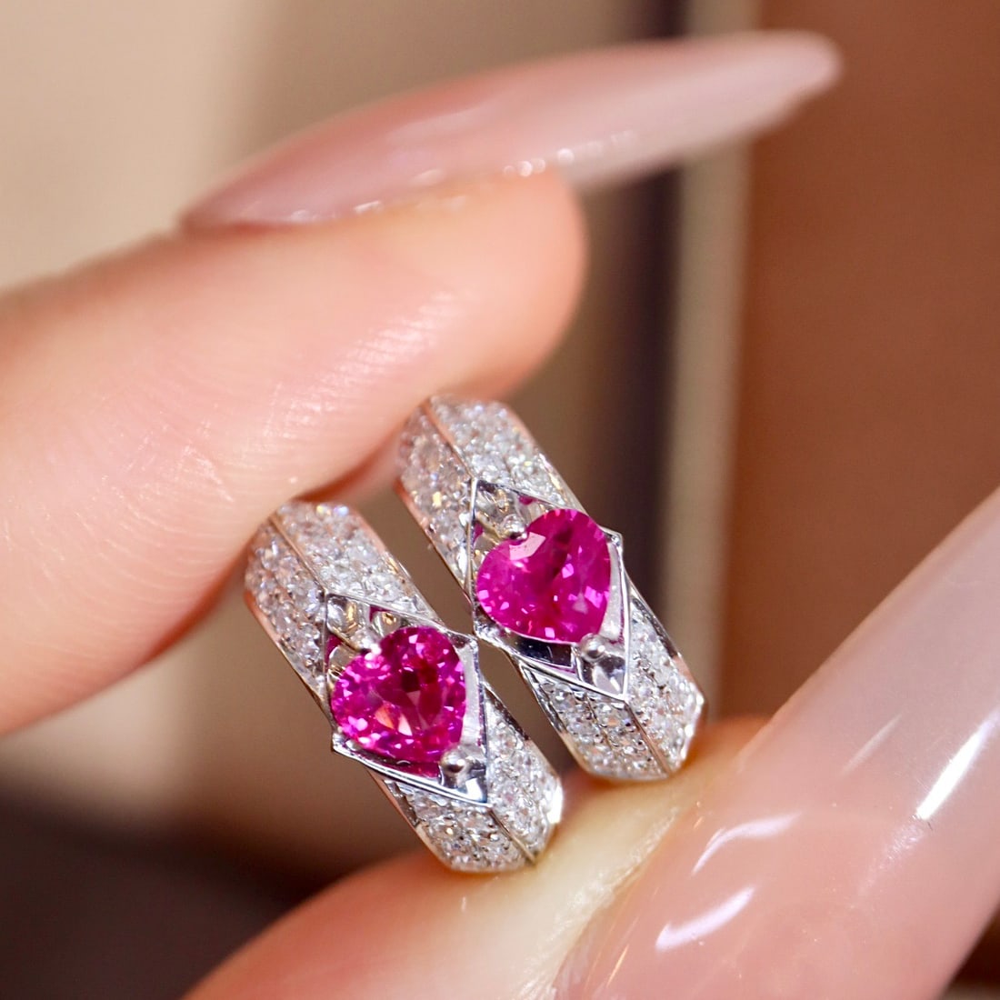 14k Gold 0.8 Ctw Natural Ruby & Diamond Earrings - 5