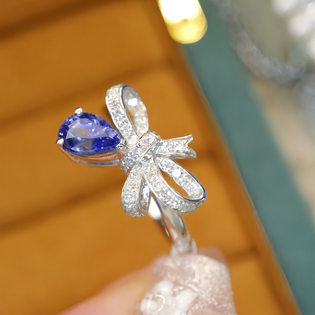 14k Gold 1.26 Ctw Natural Sapphire & Diamond Ring - 3