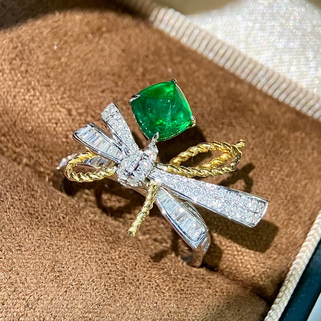 14k Gold 1.75 Ctw Vivid Green Natural Emerald & Diamond Ring - 3