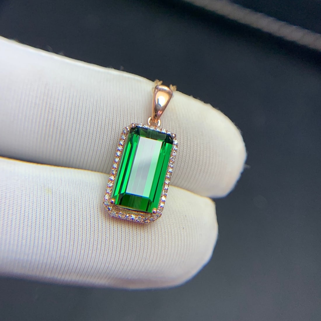 14k Gold 3.3 Ct Natural Tourmaline & Diamond Pendant( Without Chain ) - 7