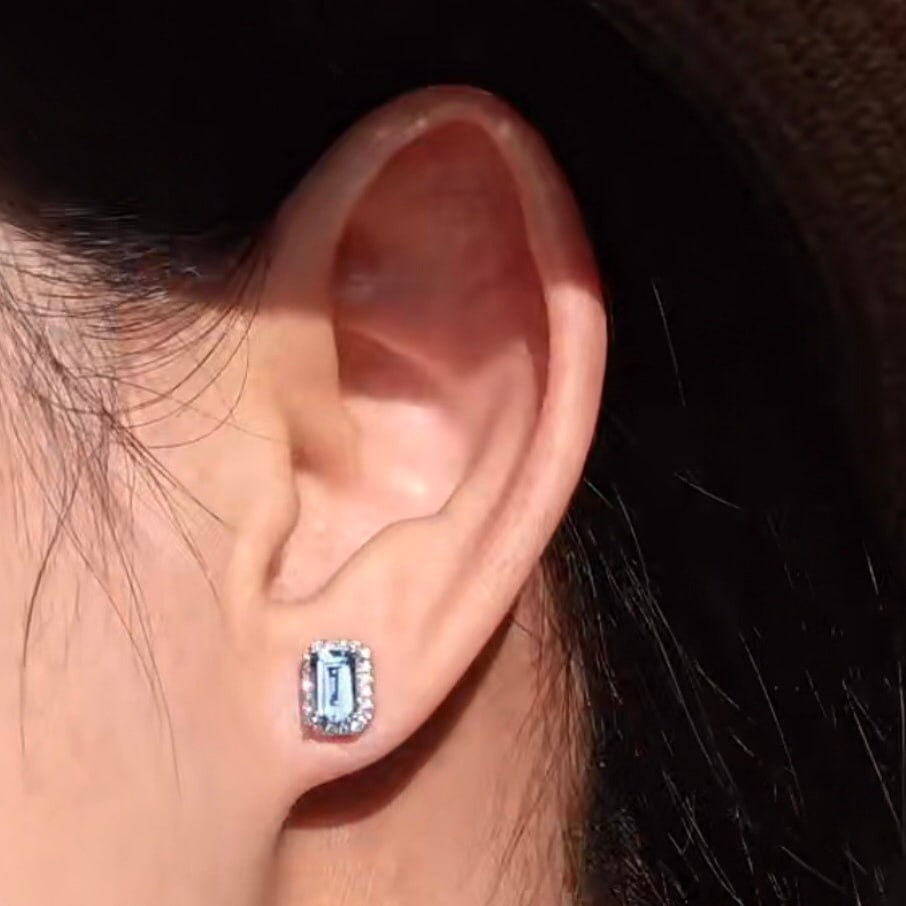 14k Gold 1.20 Ct Natural Aquamarine & Diamond Earrings - 3