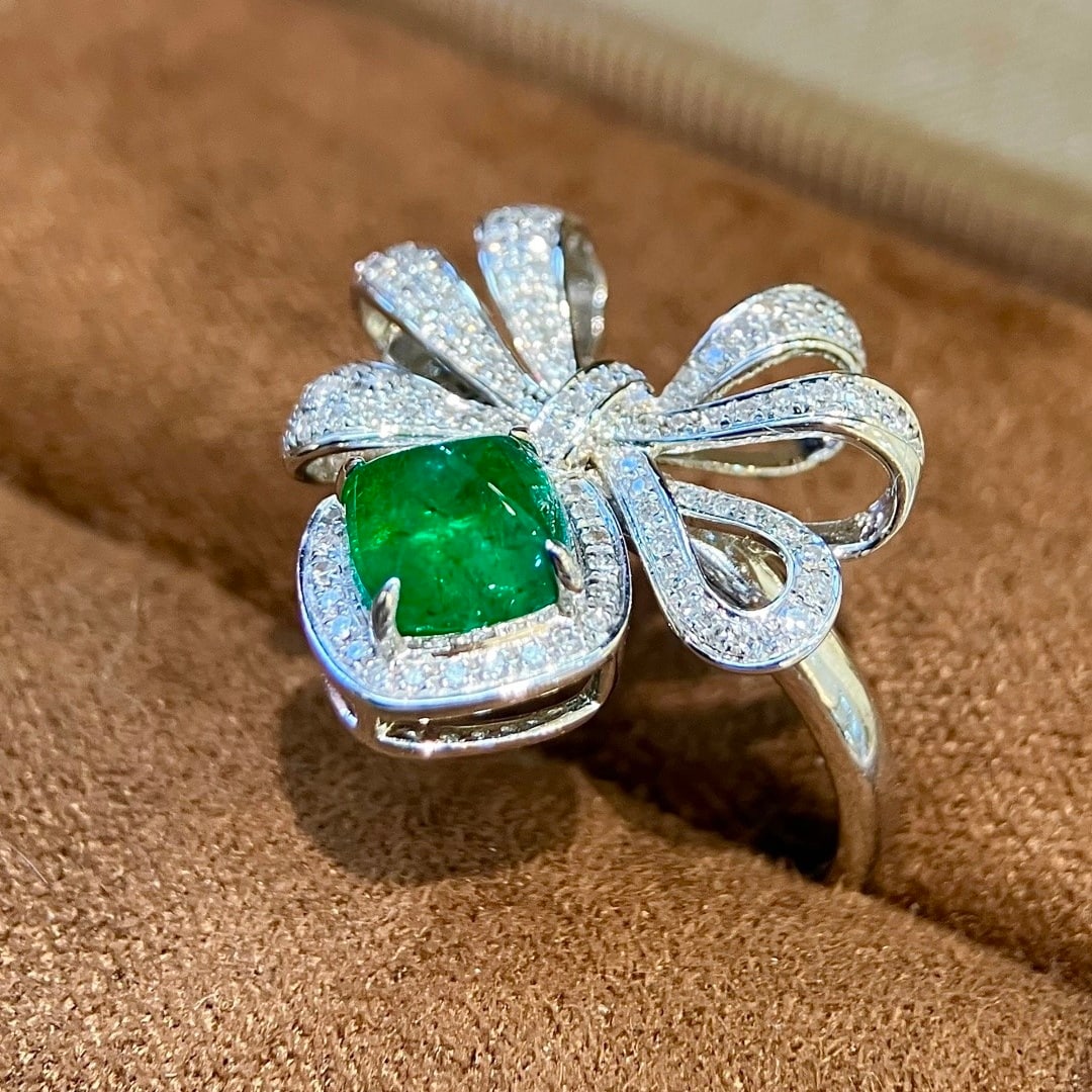 14k Gold 1.44 Ctw Vivid Green Natural Emerald & Diamond Ring - 5