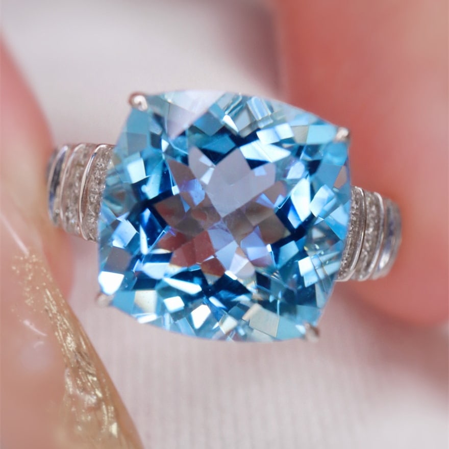 14k Gold 5.14 Ctw Natural Aquamarine & Diamond Ring - 4