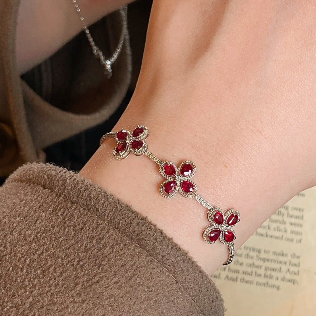 14k Gold 2.35 Ctw Natural Ruby & Diamond Bracelet - 5