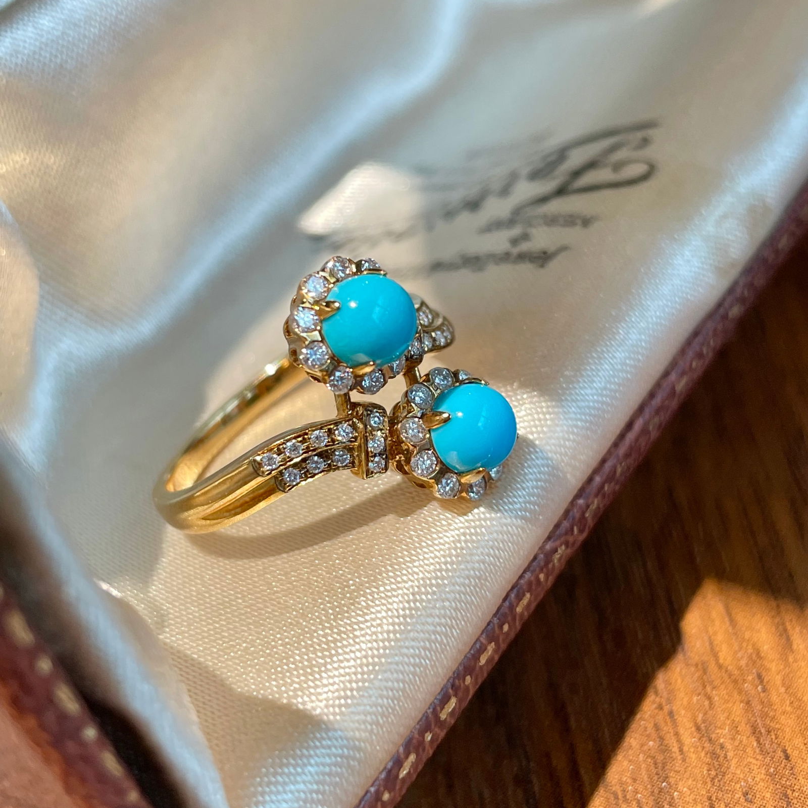 14k Gold 1.2 Ct Natural Blue Turquoise & Diamond Ring - 2