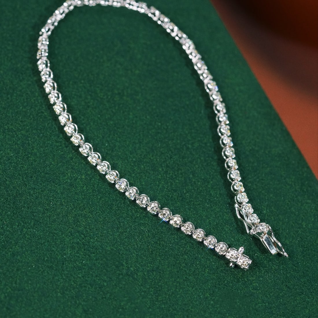 14k Gold 2.00 Ct Natural H Diamond Bracelet - 6