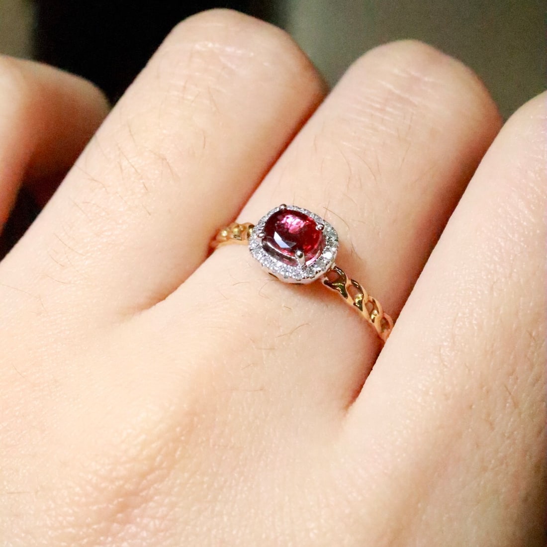 14k Gold 0.48 Ctw Natural Ruby & Diamond Ring - 5