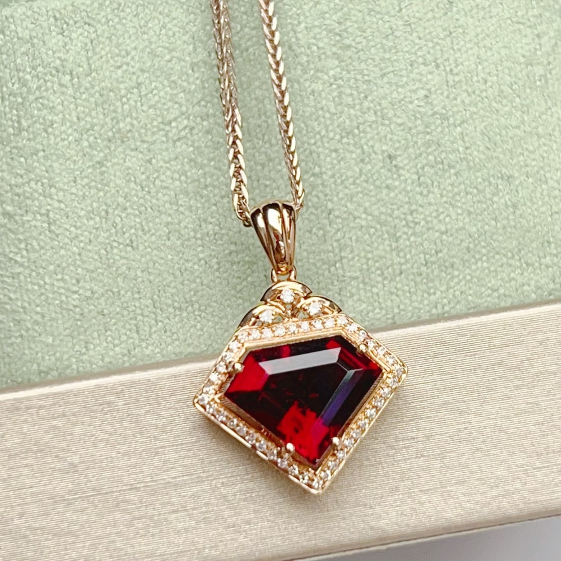 14k Gold 2.99 Ctw Natural Tourmaline & Diamond Pendant( Without Chain ) (1 of 7)