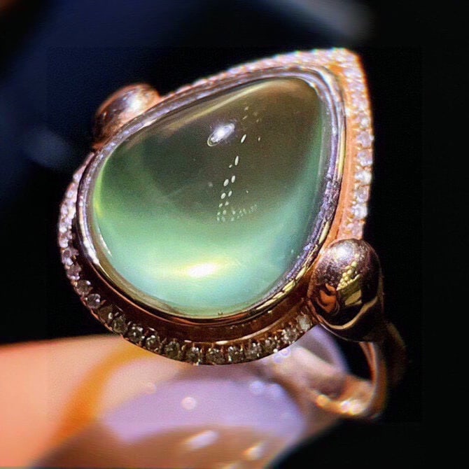 14k Gold 12 Ct Natural Prehnite & Diamond Ring - 6