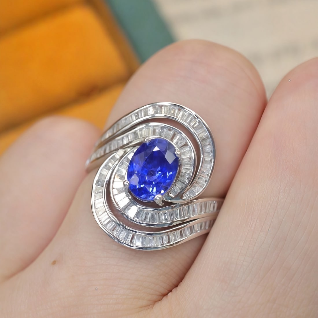 14k Gold 2.30 Ctw Natural Sapphire & Diamond Ring - 4