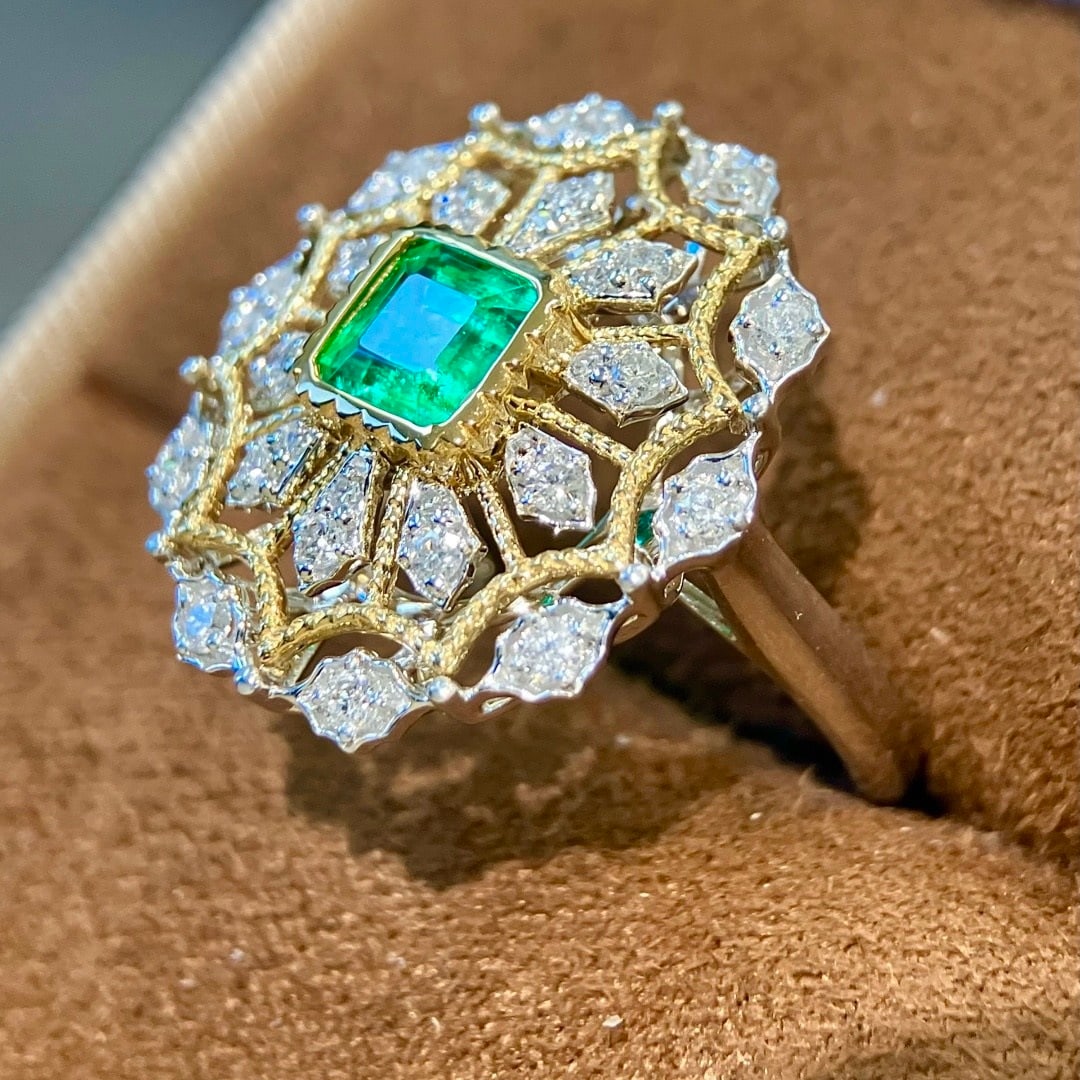 14k Gold 1.01 Ctw Natural Emerald & Diamond Ring - 5