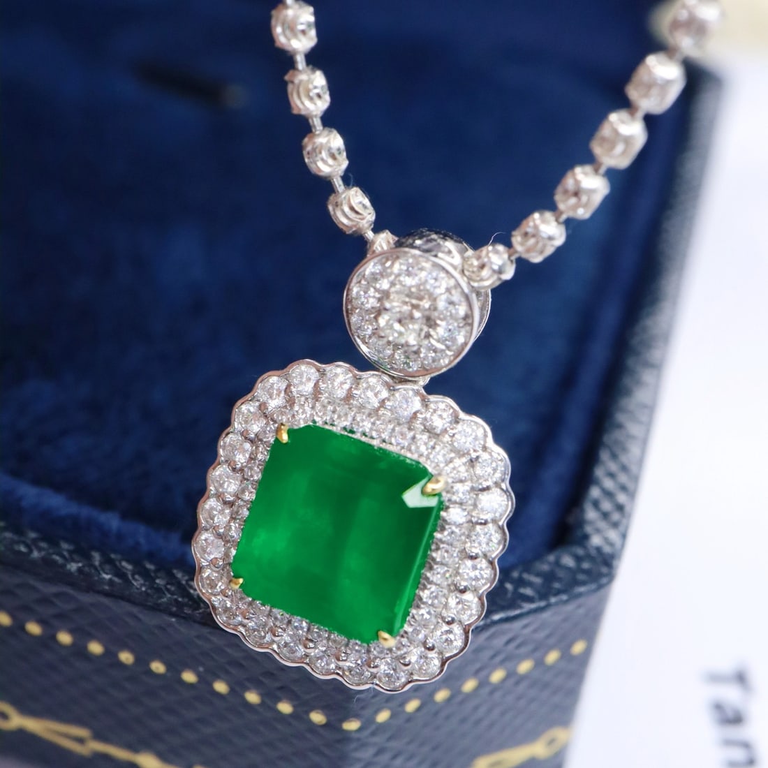 14k Gold 2.42 Ctw Vivid Green Natural Emerald & Diamond Pendant( Without Chain ) - 3