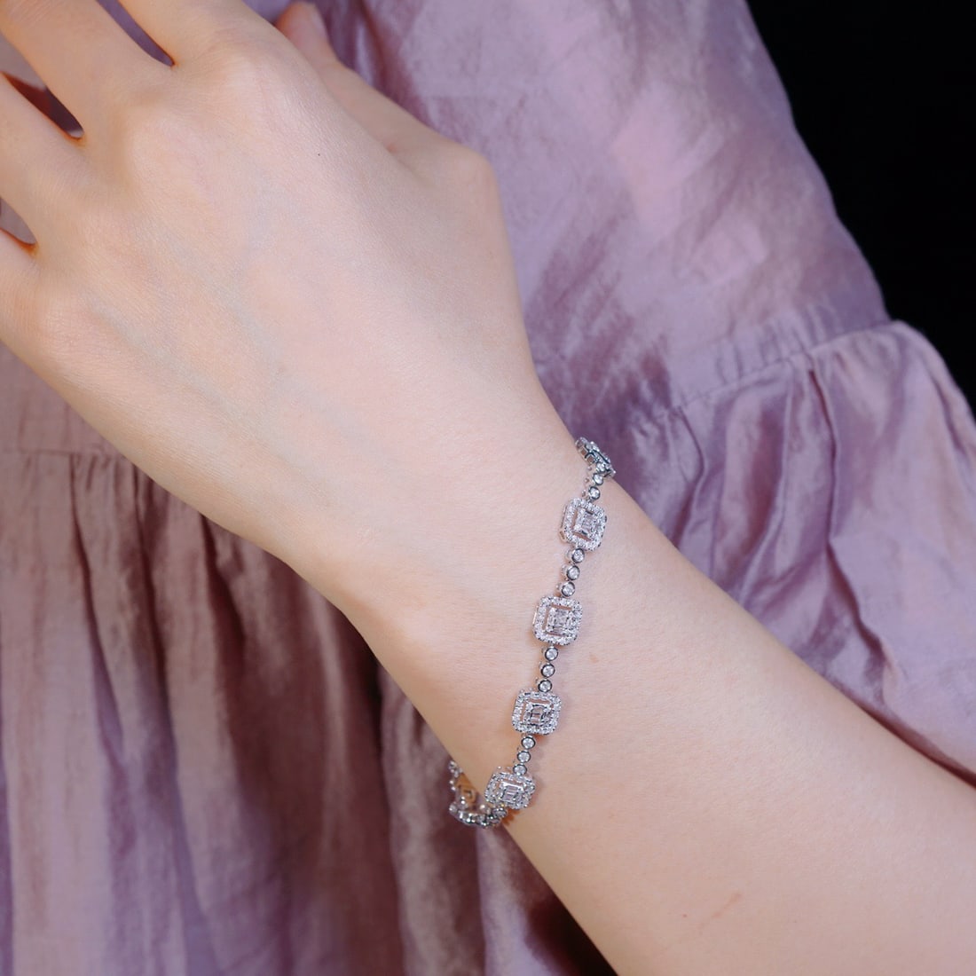 14k Gold 2.45 Ct Natural H Diamond Bracelet - 4